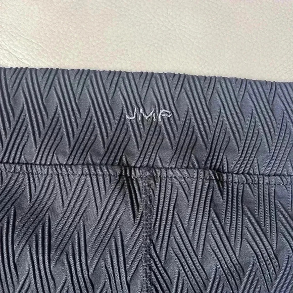 JMP The Label Stamina Leggings V Shaped Black Medium Like New Full Length - Picture 6 of 8